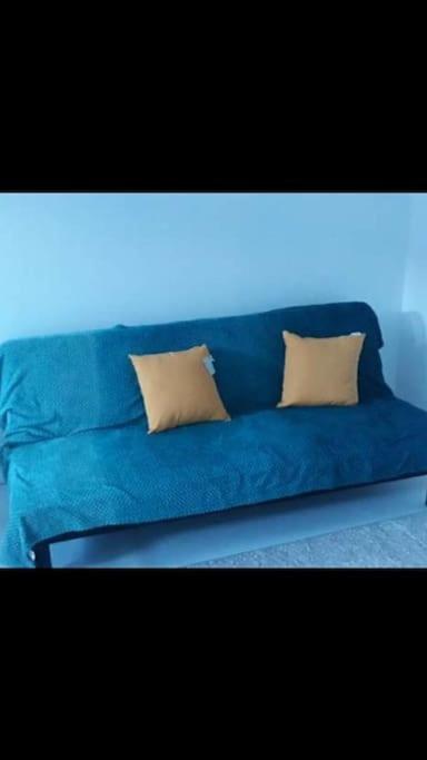 Appartement Agreable Au Centre Wifi Saint-Léonard-de-Noblat エクステリア 写真